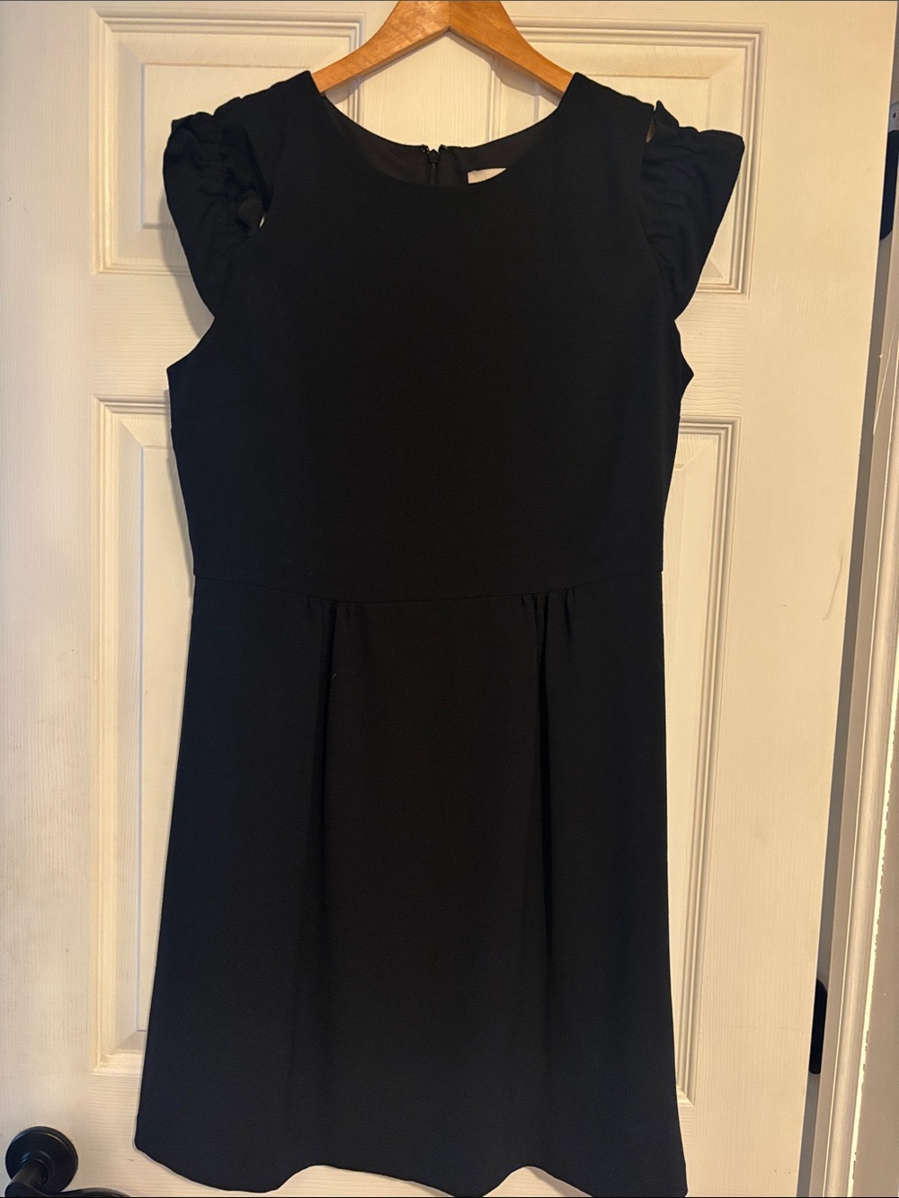 Women Black  Loft Ruffle Sleeve Dress